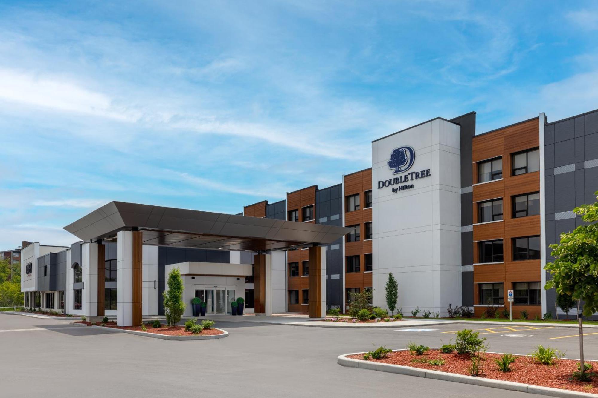 Ambassador Hotel & Conference Resort Kingston Exteriér fotografie